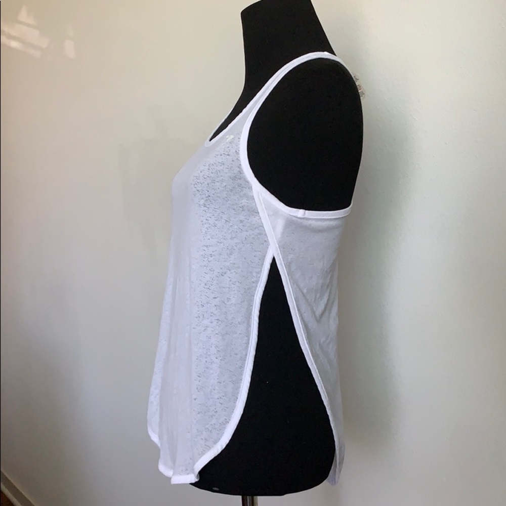 Gymshark tank - Picture 2 of 4